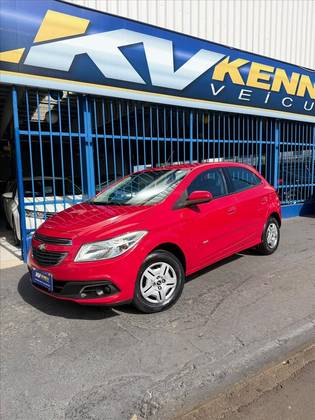 CHEVROLET ONIX 1.0 MPFI LT 8V FLEX 4P MANUAL